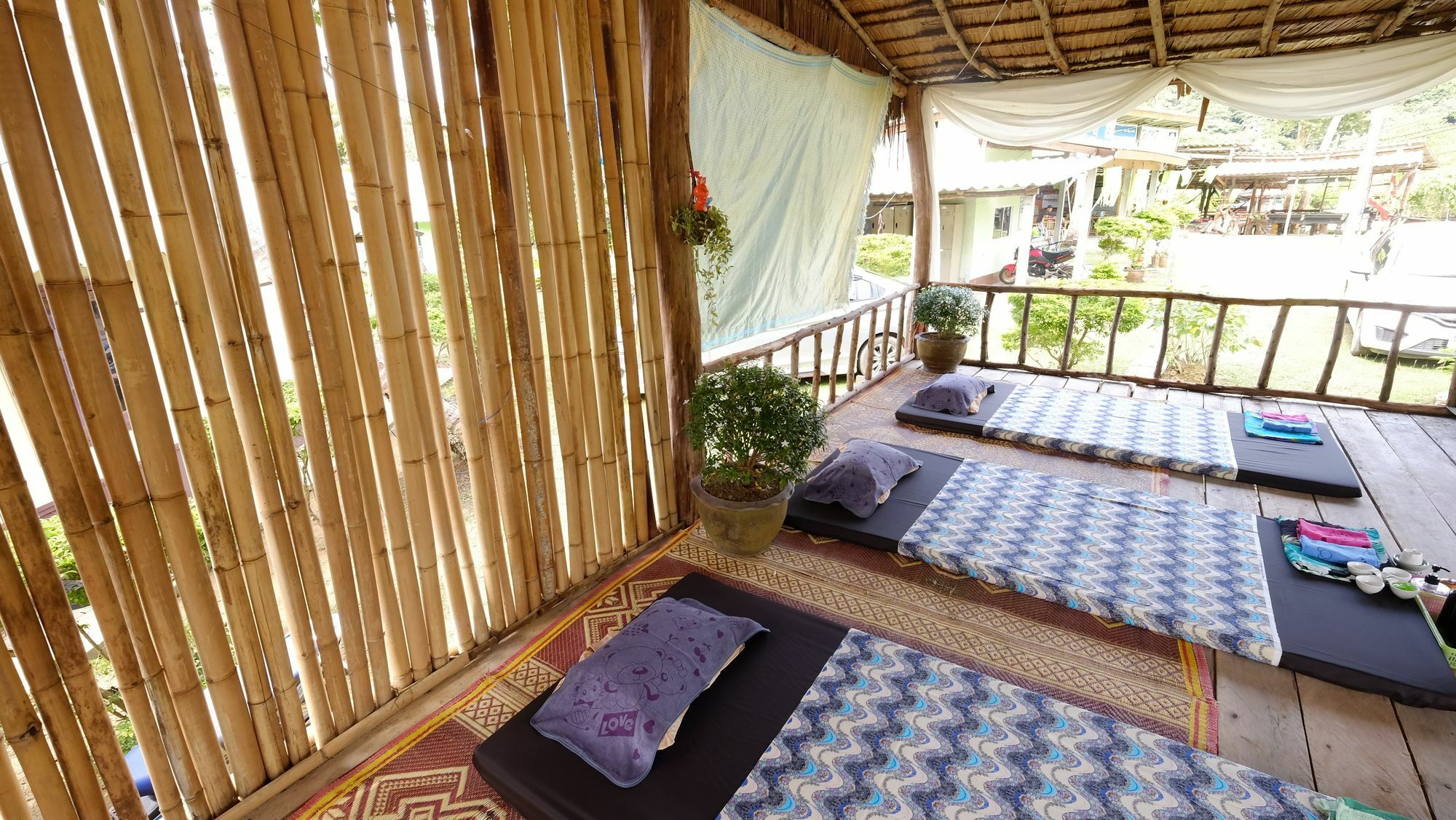 Lanta Sunmoon Bungalow Ko Lanta Exterior foto